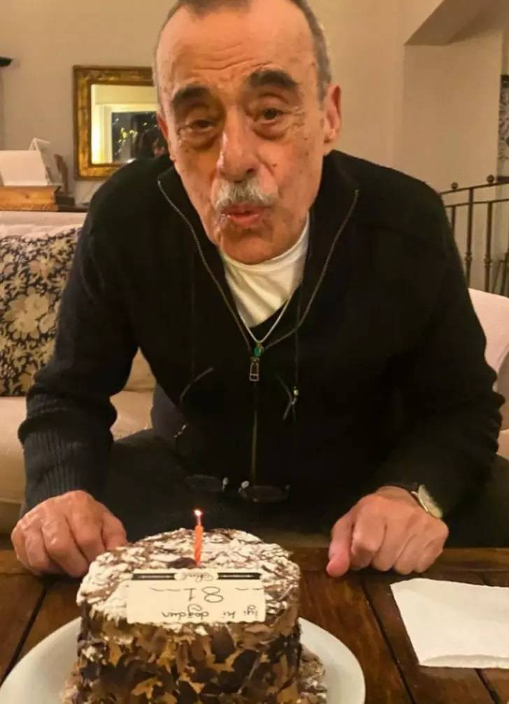 Efsane dizinin ünlü oyuncusu 81 oldu. Son haline yorum yağdı - Resim: 1